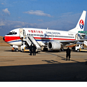 中川空运航空快运业稳步发展的原因是什么？